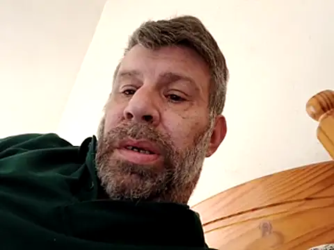 stud2512 online show from 04-12-26, 09:03