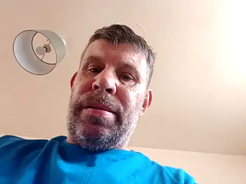 stud2512 online show from 05-04-26, 11:17