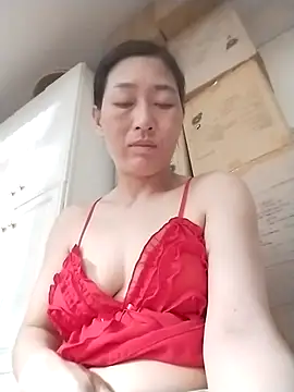 lris-Beauty77 online show from 04-18-26, 08:20