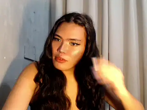 Snapshot of Royalty_marcela6969 chatting on 07-11-26, 01:52 Royalty marcela6969 online show from 07-11-26, 01:52