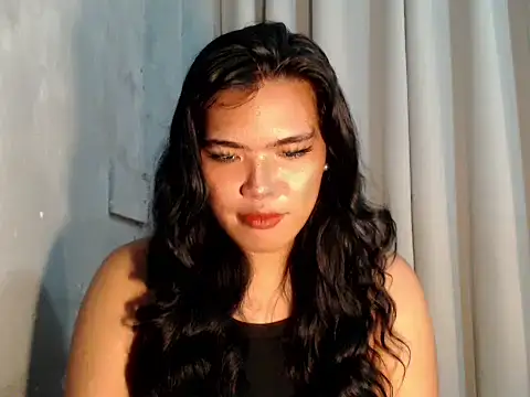 Snapshot of Royalty_marcela6969 chatting on 07-24-26, 01:47 Royalty marcela6969 online show from 07-24-26, 01:47
