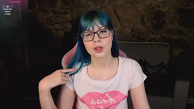 SofiaSterns online show from 03-24-26, 01:54