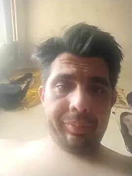 Snapshot of manuel4200 chatting on 05-10-26, 12:27 manuel4200 online show from 05-10-26, 12:27