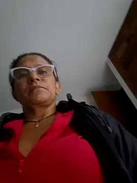 Lorenaluna online show from 03-16-26, 07:56