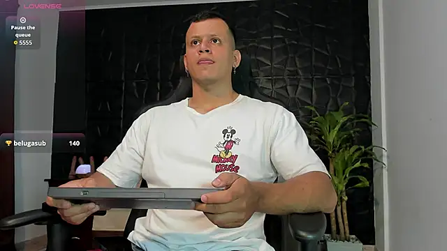 Alex towerss online show from 03-30-26, 05:25