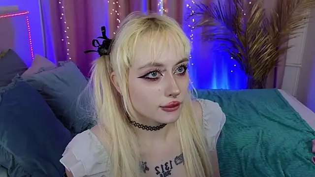 rraffaellka online show from 05-27-26, 01:57