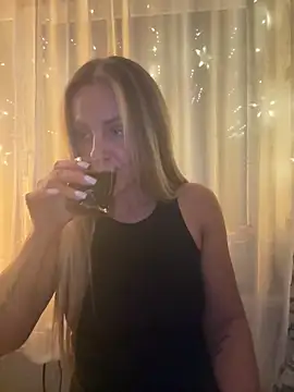 MatureQueen41 online show from 03-07-26, 10:07