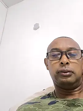 emperator13 online show from 05-12-26, 01:36