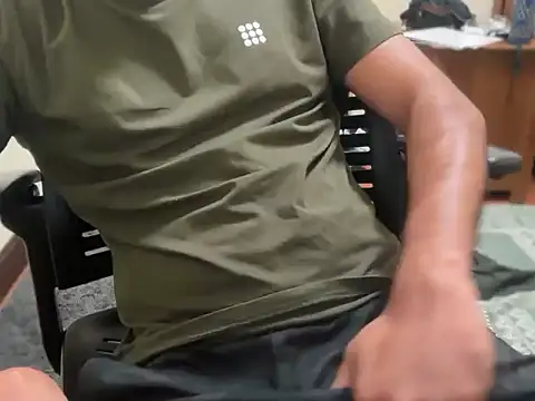 indianslavesubmissive online show from 03-13-26, 09:43