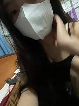 Snapshot of Rio-cute chatting on 05-18-26, 06:14 Rio-cute online show from 05-18-26, 06:14
