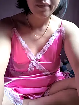 Snapshot of juicy-milu chatting on 05-12-26, 04:53 juicy-milu online show from 05-12-26, 04:53