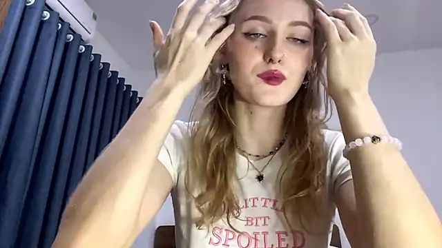 HotCheeseCake online show from 03-05-26, 11:39