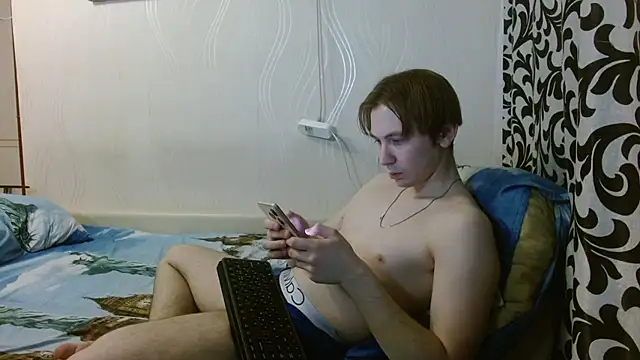 Snapshot of meowgary chatting on 05-10-26, 04:45 meowgary online show from 05-10-26, 04:45