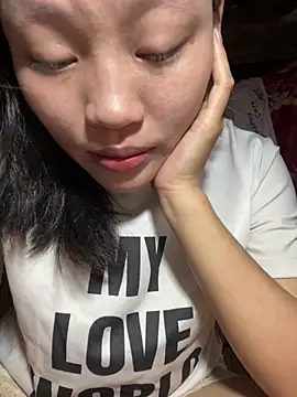 Snapshot of Shin-kin chatting on 03-02-26, 12:35 Shin-kin online show from 03-02-26, 12:35