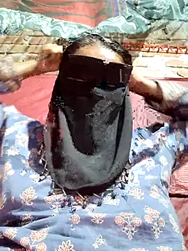 Lily-Rosse online show from 03-05-26, 01:51