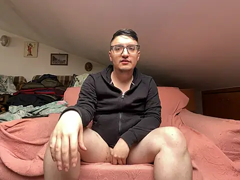 Snapshot of massiyyyy chatting on 03-16-26, 11:03 massiyyyy online show from 03-16-26, 11:03