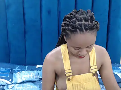 CreamyTea online show from 03-20-26, 06:02