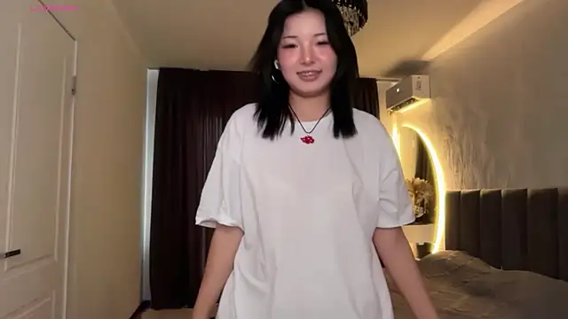 minnie joy online show from 05-03-26, 12:11