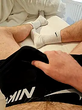 Kiffeur2Tn online show from 04-14-26, 01:06