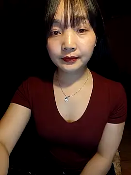 Snapshot of Myna5790 chatting on 02-28-26, 02:40 Myna5790 online show from 02-28-26, 02:40