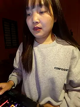 Snapshot of Myna5790 chatting on 03-04-26, 02:01 Myna5790 online show from 03-04-26, 02:01