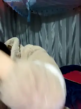 Snapshot of Myna5790 chatting on 03-06-26, 03:08 Myna5790 online show from 03-06-26, 03:08