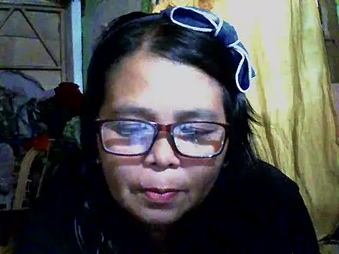 Snapshot of Flowerblossom123 chatting on 03-09-26, 02:15 Flowerblossom123 online show from 03-09-26, 02:15