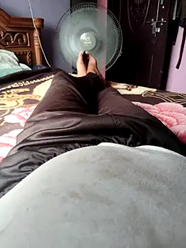 Snapshot of magicmovemen chatting on 03-13-26, 04:19 magicmovemen online show from 03-13-26, 04:19