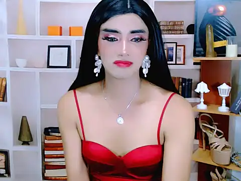 Snapshot of Queeny_Cassandra chatting on 05-13-26, 06:22 Queeny Cassandra online show from 05-13-26, 06:22