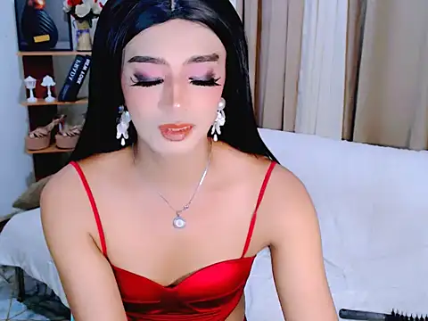Snapshot of Queeny_Cassandra chatting on 05-24-26, 06:29 Queeny Cassandra online show from 05-24-26, 06:29
