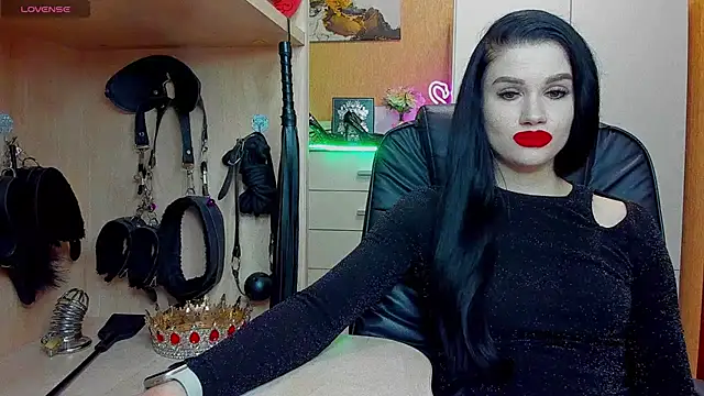 Snapshot of KristiTopxx chatting on 04-29-26, 05:52 KristiTopxx online show from 04-29-26, 05:52