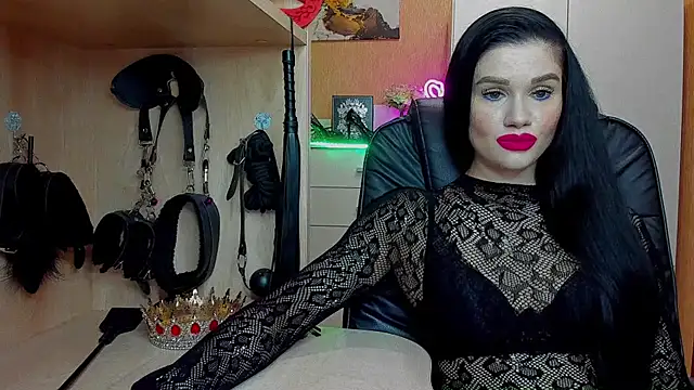 Snapshot of KristiTopxx chatting on 05-12-26, 08:17 KristiTopxx online show from 05-12-26, 08:17