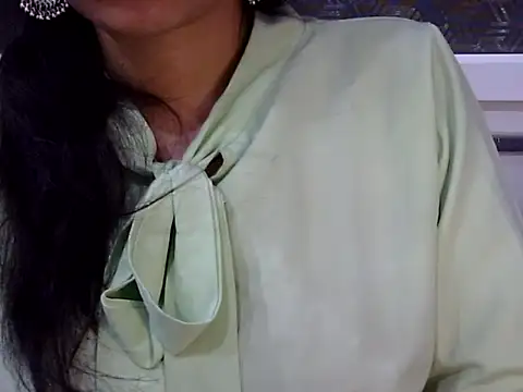 Neha Sharma2 online show from 04-01-26, 01:52