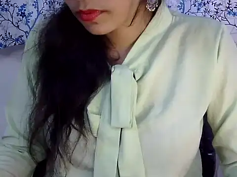 Neha Sharma2 online show from 07-22-26, 12:52