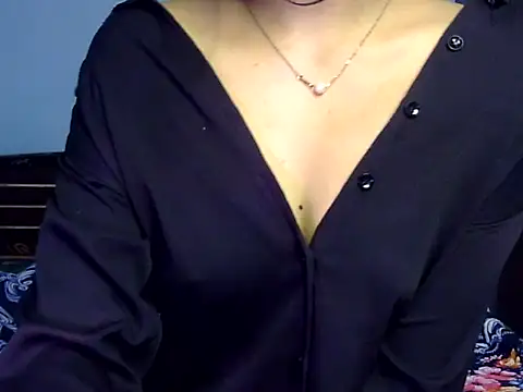 Awesome-sona online show from 06-18-26, 03:18