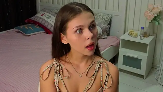 EarthaLevra online show from 03-28-26, 08:08