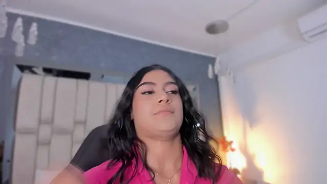 KatherineRuiz  online show from 04-21-26, 08:01