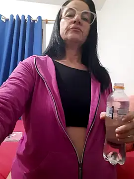 Camilegaucha online show from 06-25-26, 11:20