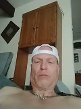 Snapshot of Jrodd49 chatting on 06-19-26, 07:39 Jrodd49 online show from 06-19-26, 07:39