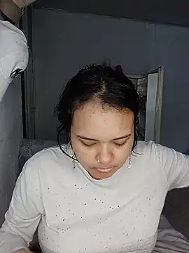 Emily Rouse23 online show from 06-11-26, 10:52