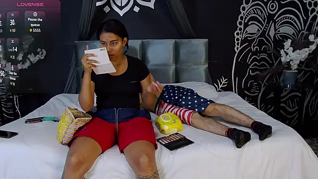 Luna Dante fox online show from 04-19-26, 02:49