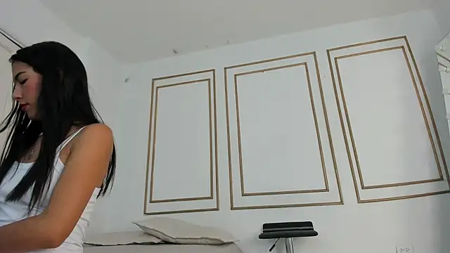 emily gaviria1 online show from 03-20-26, 12:10