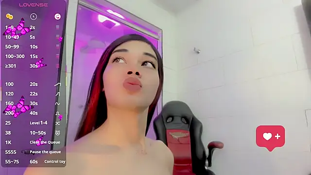 madison mujica  online show from 04-15-26, 11:06