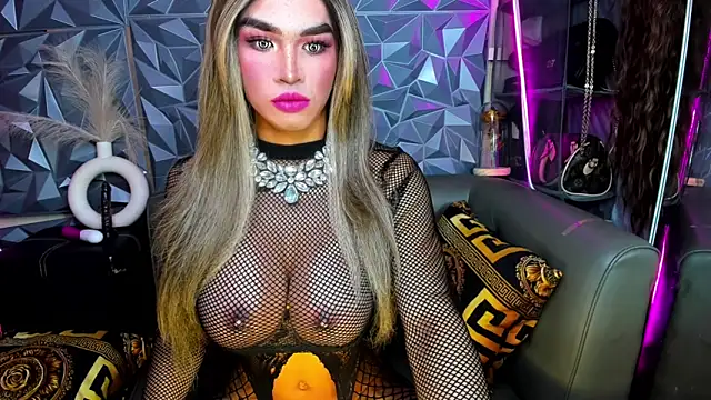 10inDominant Ayesha online show from 03-25-26, 06:19