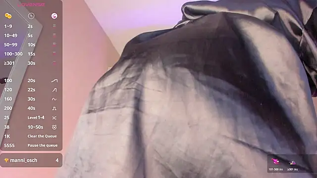 Snapshot of Oshun_444 chatting on 04-25-26, 01:41 Oshun 444 online show from 04-25-26, 01:41