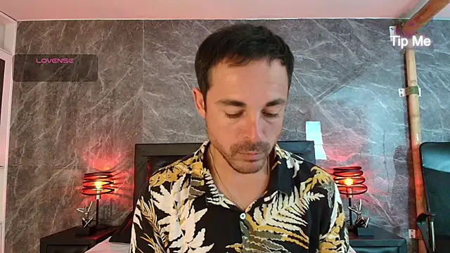 Adams Sanz online show from 04-22-26, 08:21