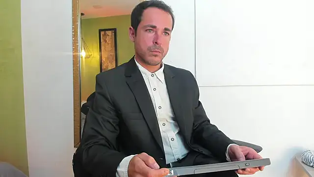 Adams Sanz online show from 06-09-26, 07:36