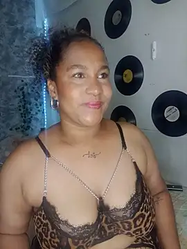 Snapshot of medusafox_ chatting on 05-09-26, 04:50 medusafox online show from 05-09-26, 04:50
