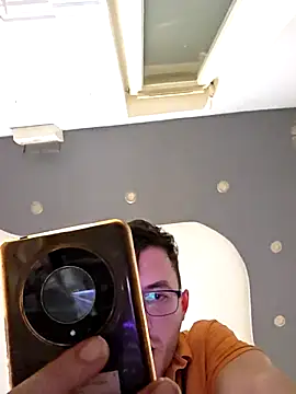 Gerikan12 online show from 03-05-26, 08:16