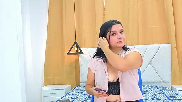 graceanderson  online show from 03-06-26, 07:43